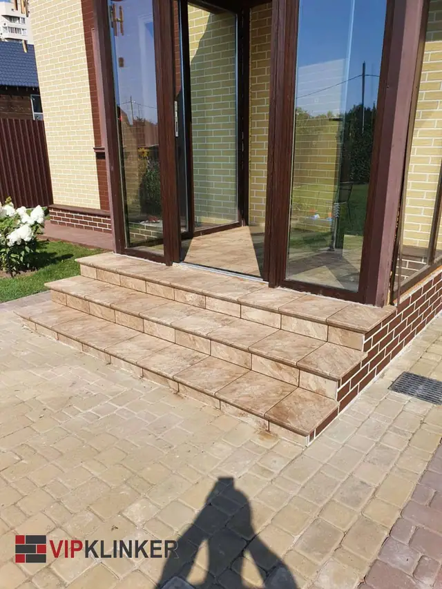 Фронтальная клинкерная ступень простая Paradyz Mattone Pietra Beige, 300*300*11 мм, изображение из исходного каталога 3